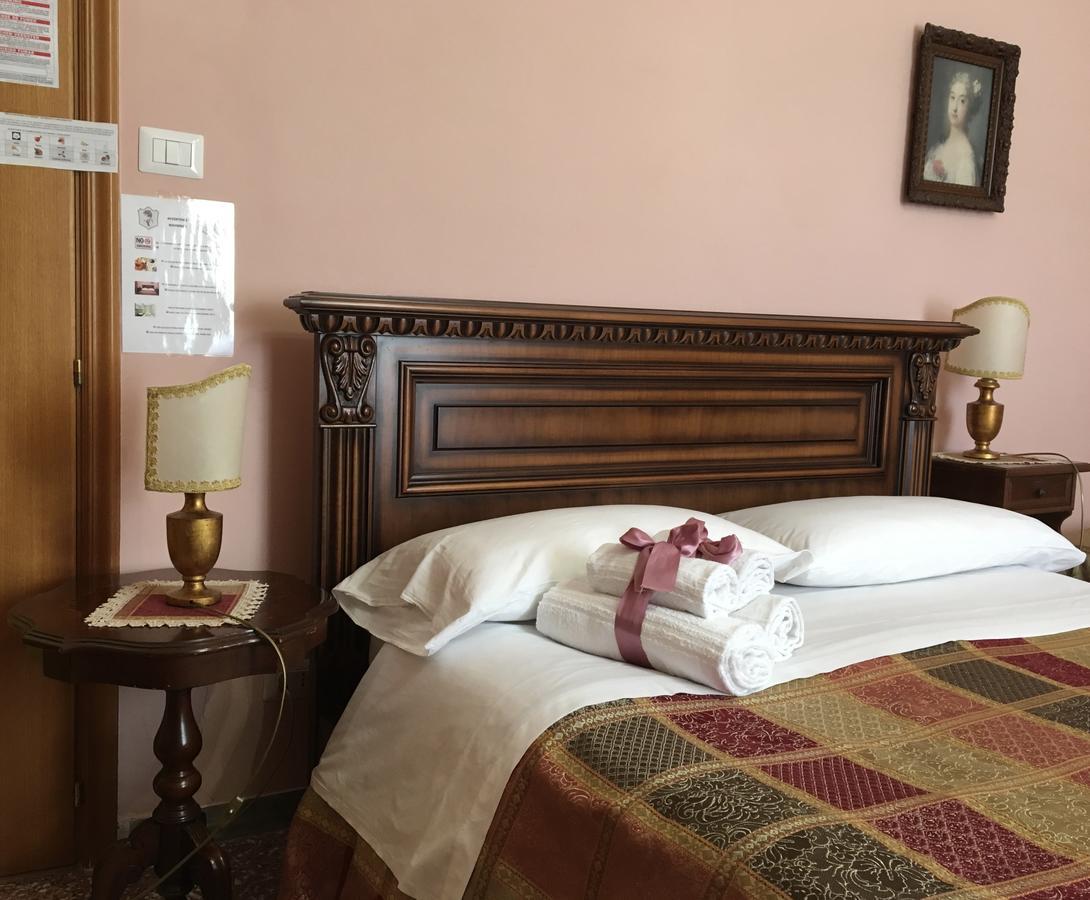 B&B Palazzo Migliani Ascoli Piceno Exterior photo